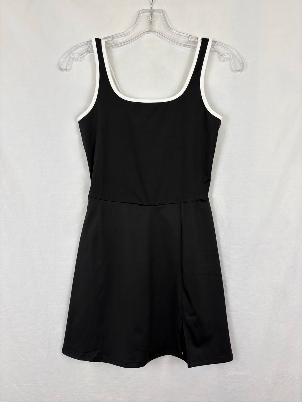 OFEEFAN Black White Trim Tennis Athletic Romper Size XS